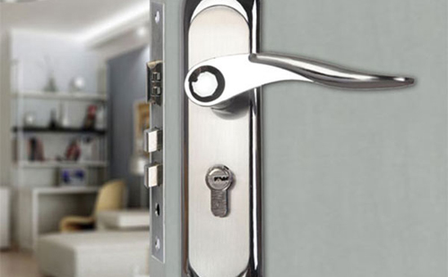 曲靖開鎖(開鎖公司24小時上門服務(wù))